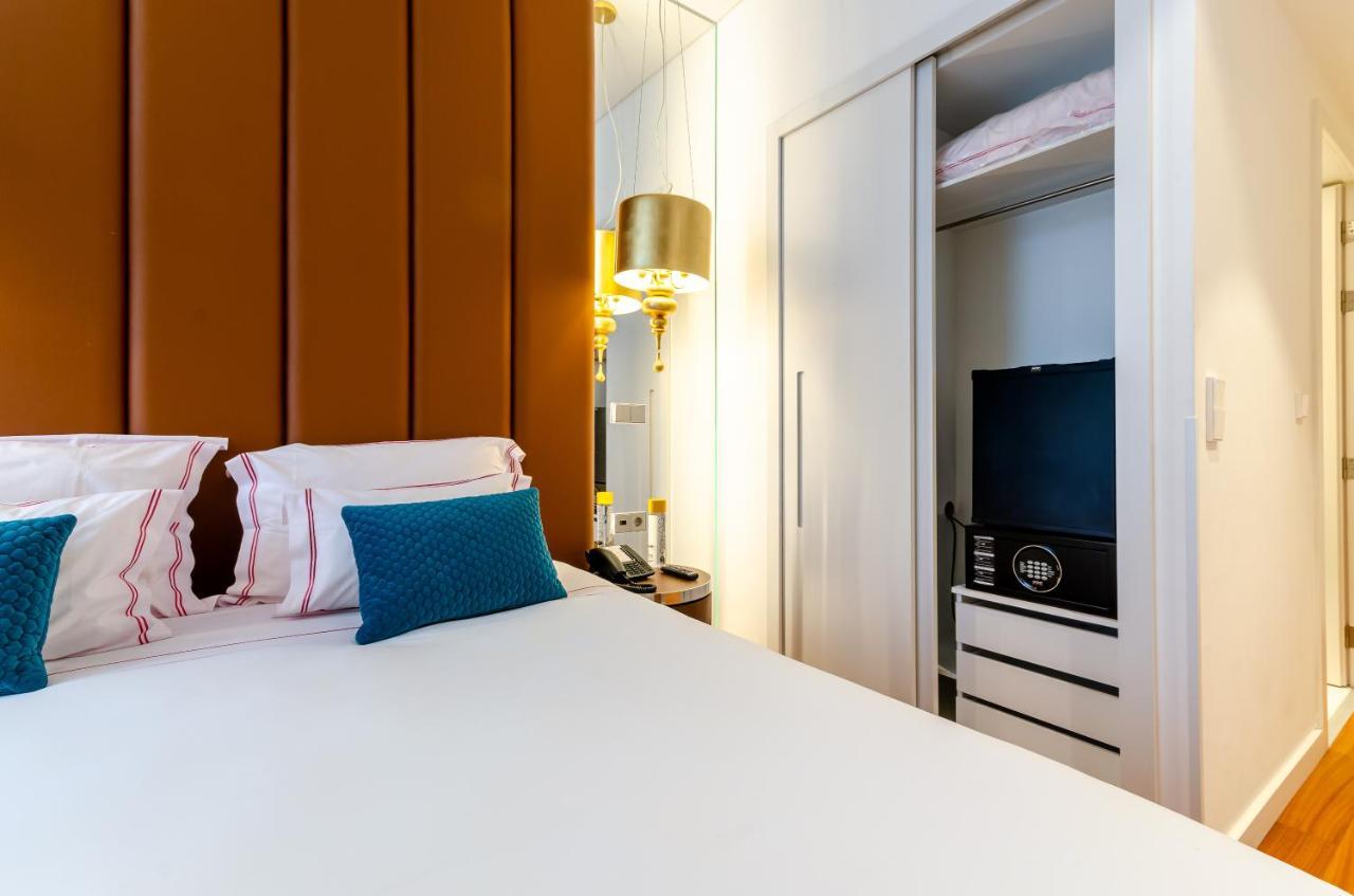 Twin Room City View