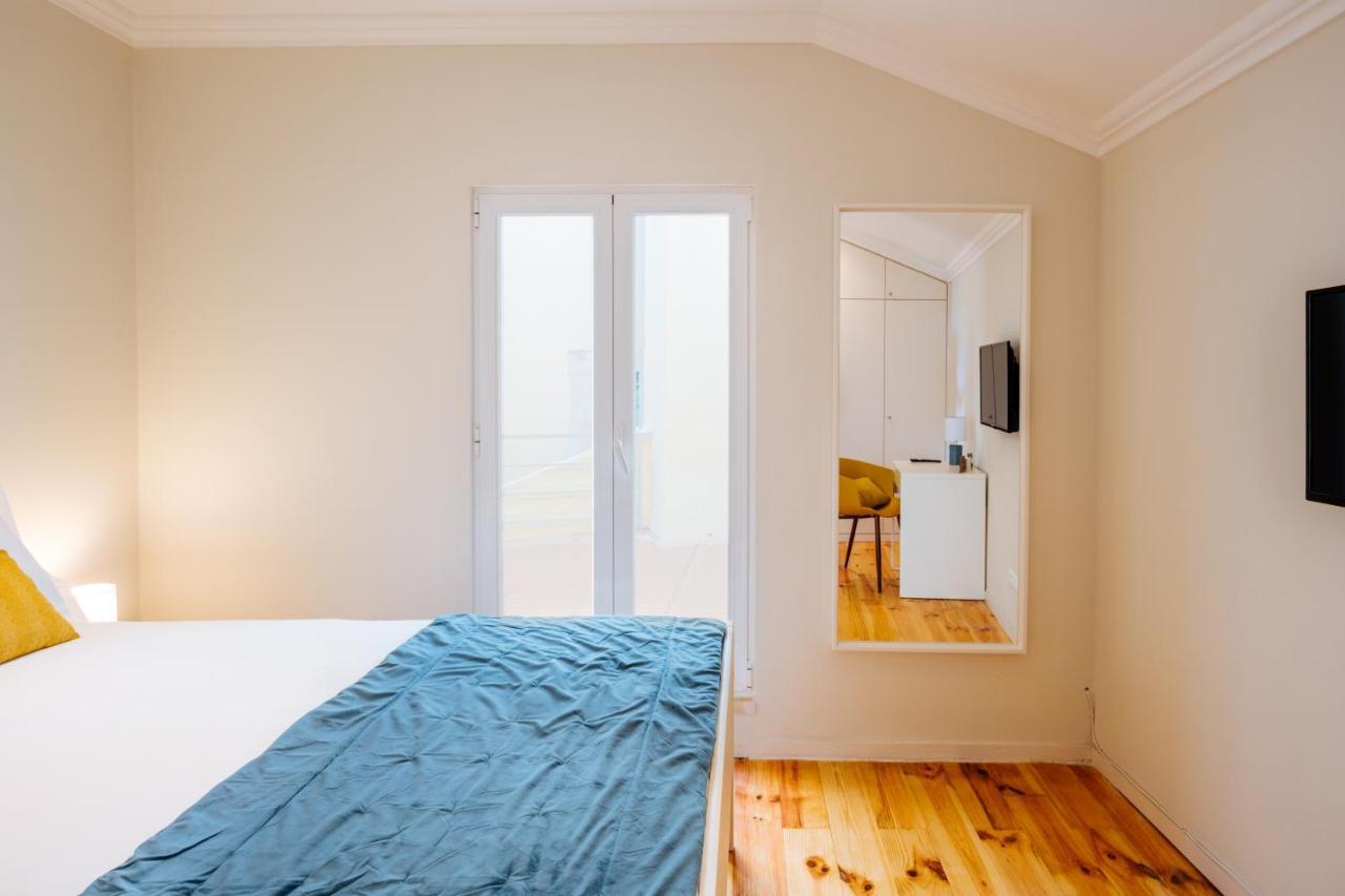 Double Room with Terrace and Shared Bathroom