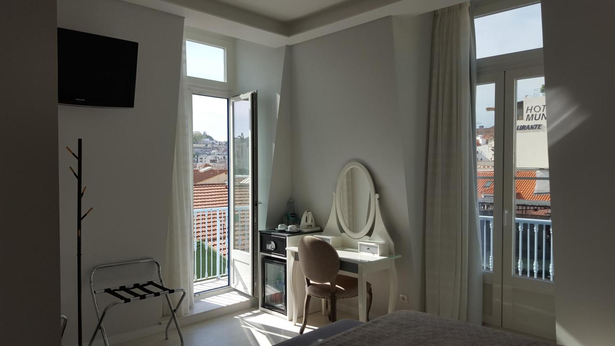 Superior Double Room with City View