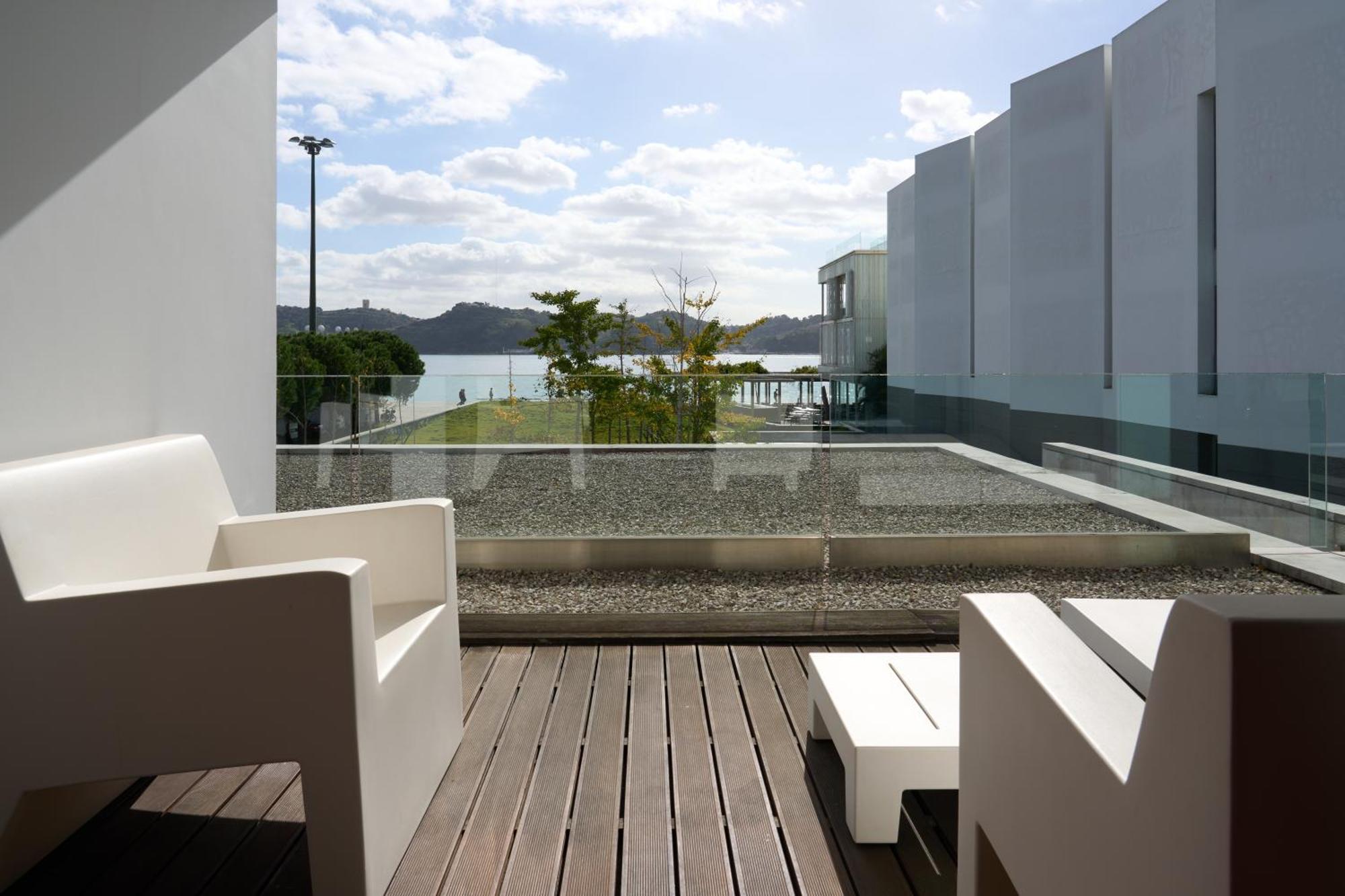 Deluxe Double or Twin Room with Balcony,1498852660:JPEG