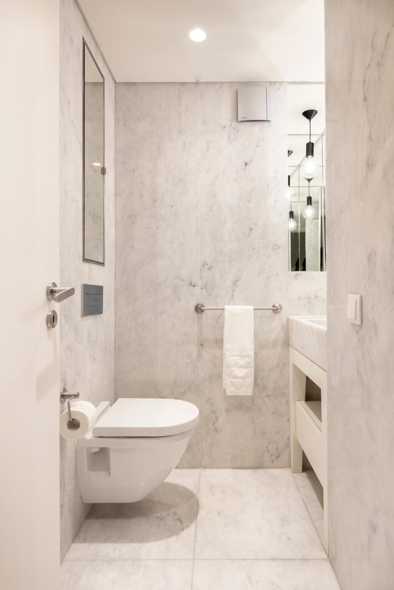 Superior One-Bedroom Apartment