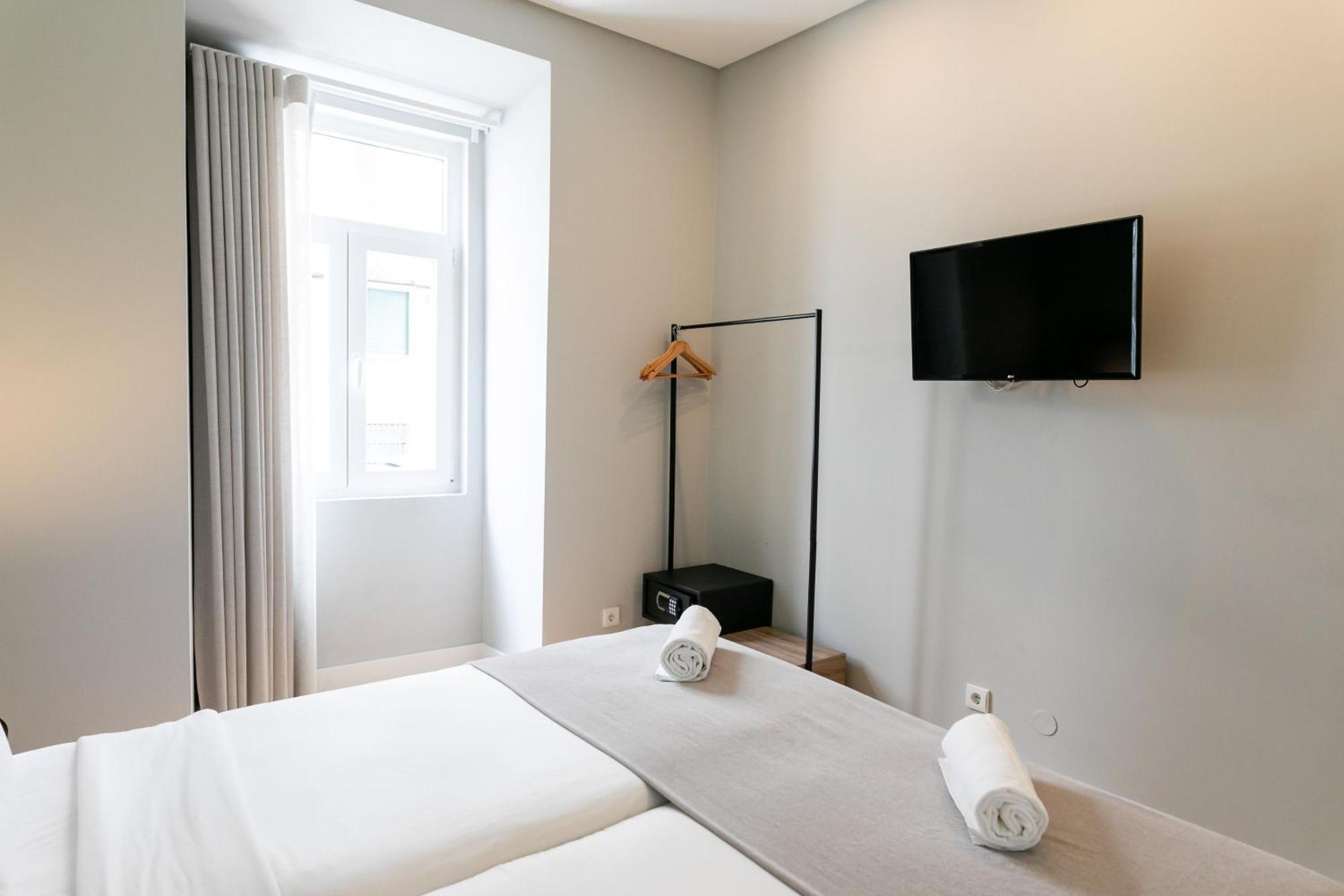 Economy Twin Room