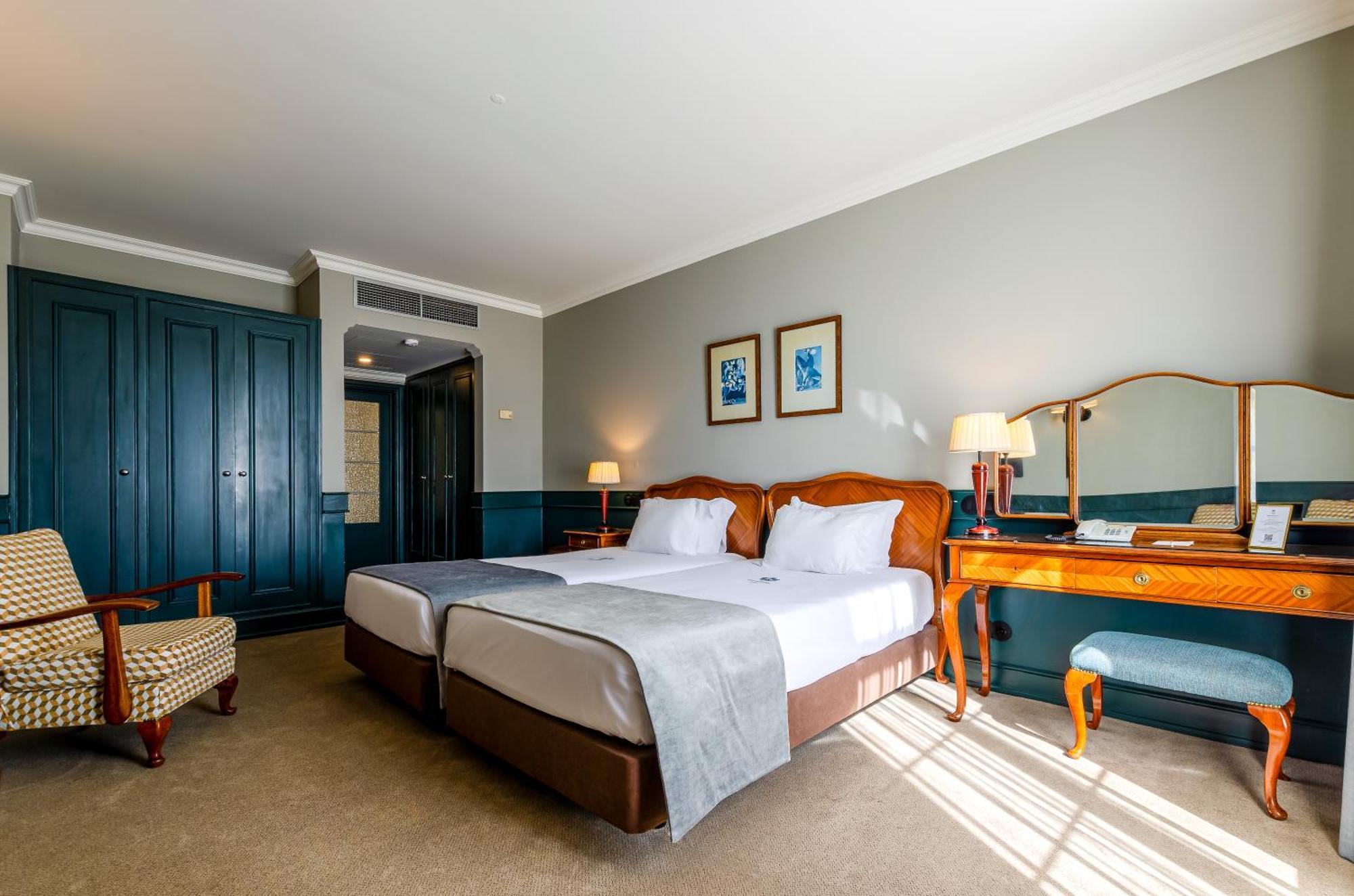 Double or Twin Room Extra Bed