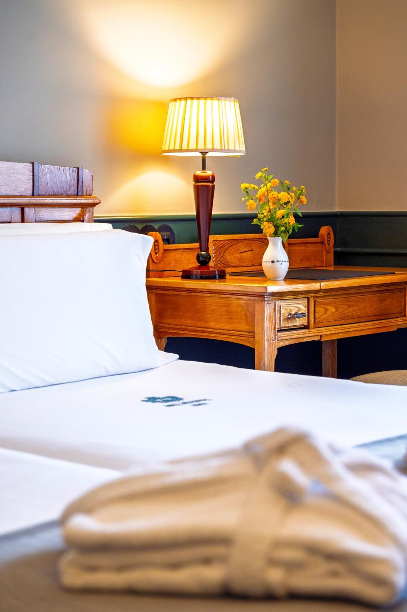 Double or Twin Room Extra Bed