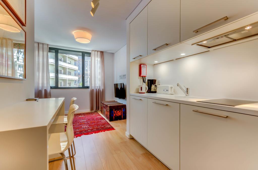 Studio Apartment