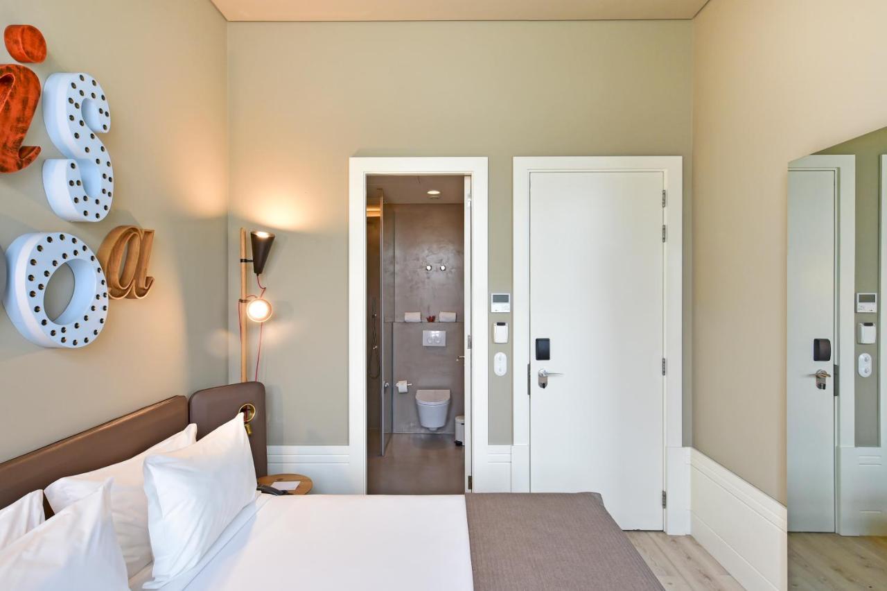 Double Room Rossio Square view