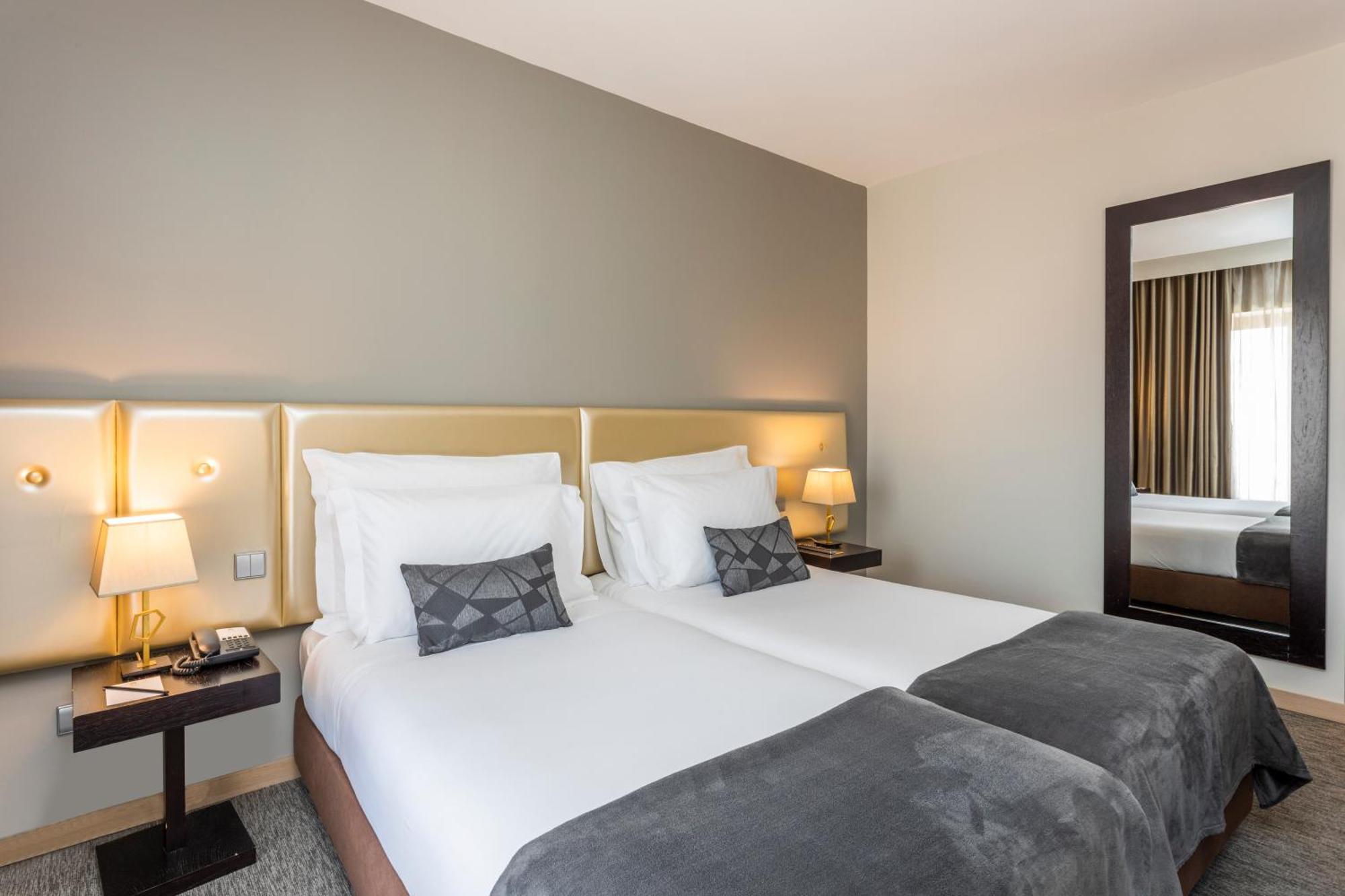 Superior Triple Room,1433231530:JPEG