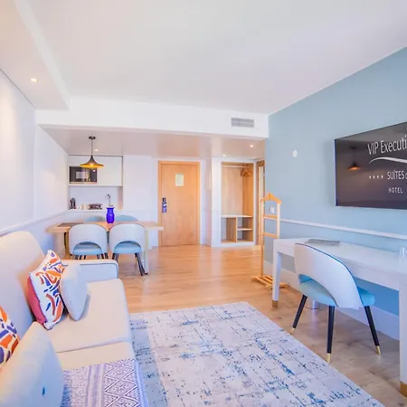 Vip Executive Suites Do Marques Hotel-2