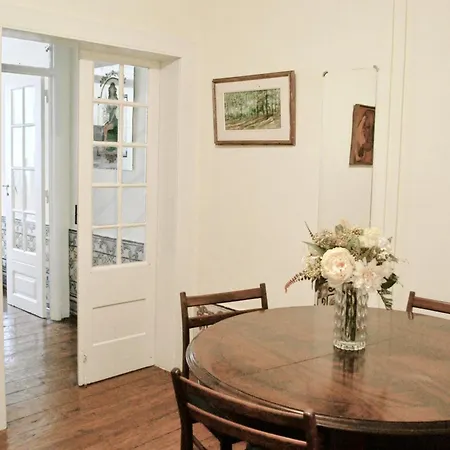 Azulejos Cais Sodre B&B-2
