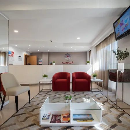Hotel Canada-2
