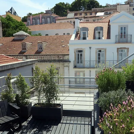 The Lisbonaire Apartments-3