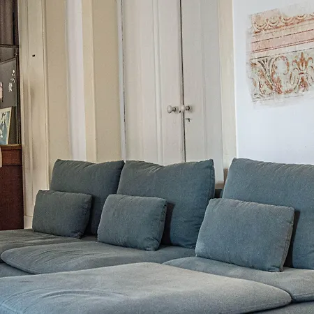 Azulejos Cais Sodre B&B-3