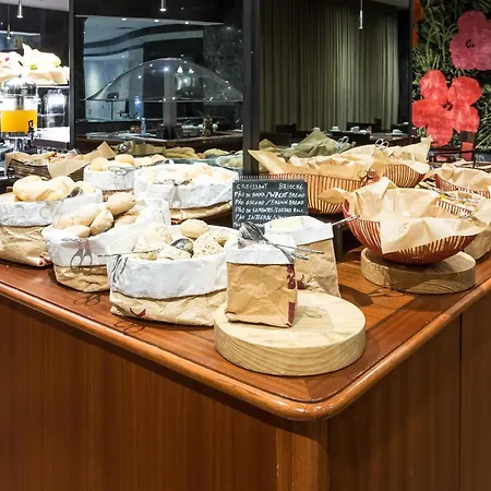 Radisson Blu Hotel Lisbon-3