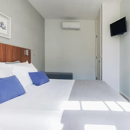 Augusta Residence Apartments-2