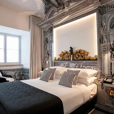 Teatro Boutique Rooms & Suites-3