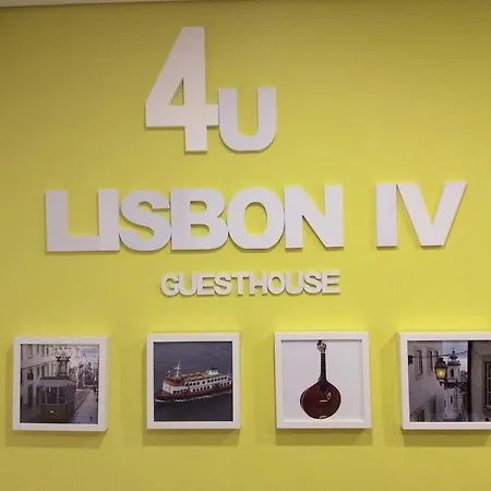 4U Lisbon IV Guesthouse Airport-3