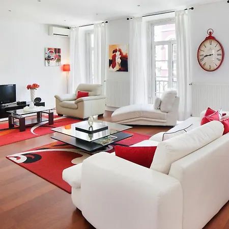 Lisbon Rentals Chiado-2