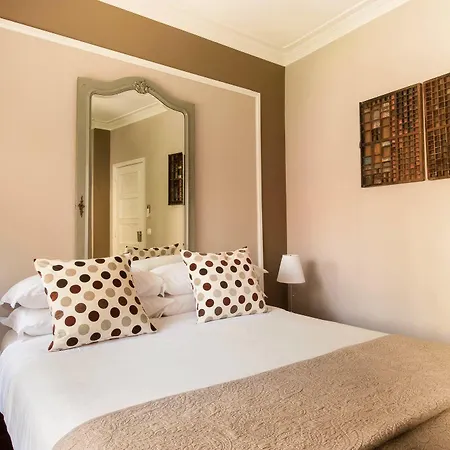 Lisbon City Break Suites-2
